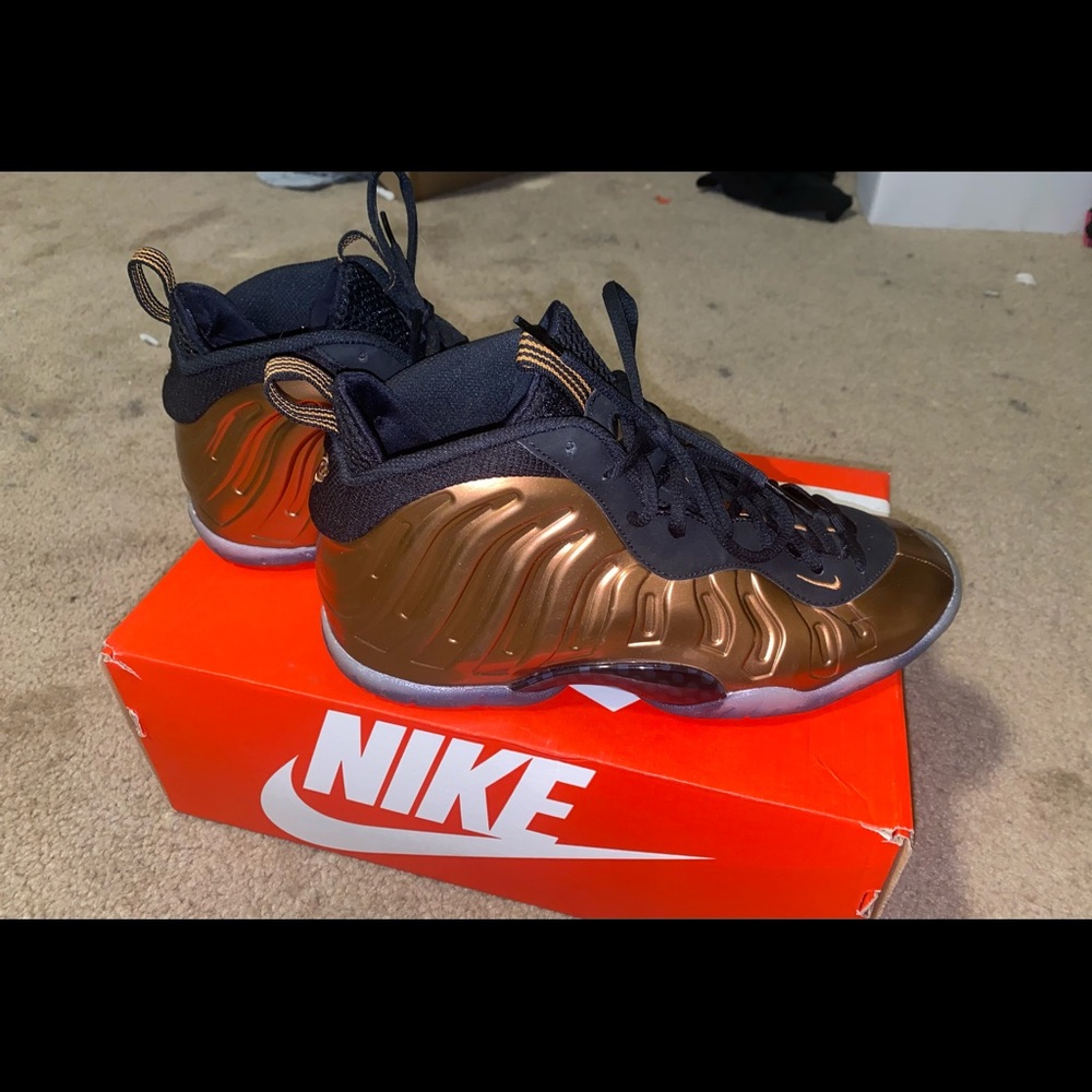 Gold air foamposite